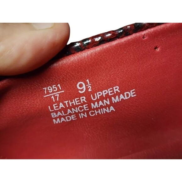 Wesley & Co Red Leather Snakeskin Loafers Size 9.5 - Picture 8 of 8